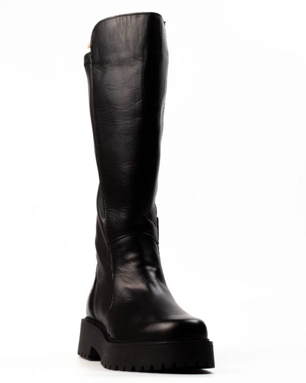 Leather Boot with Rubber in back