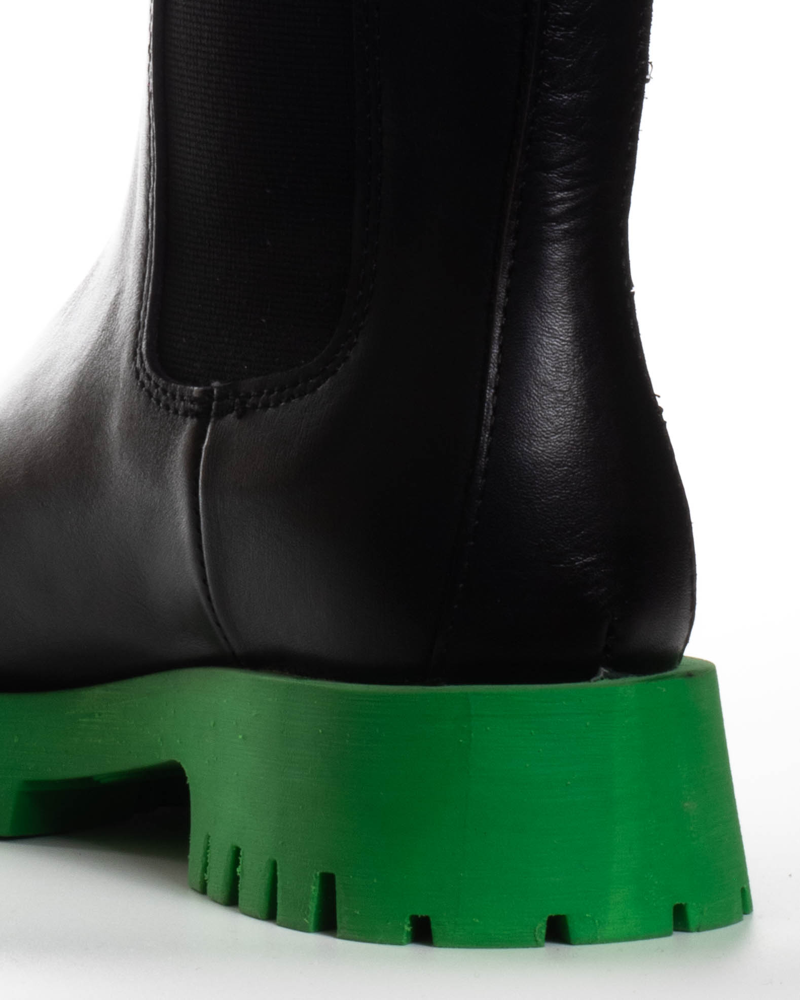 boots green sole